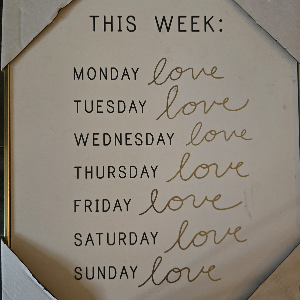 Elegant Gold and Black Weekly Love Decor